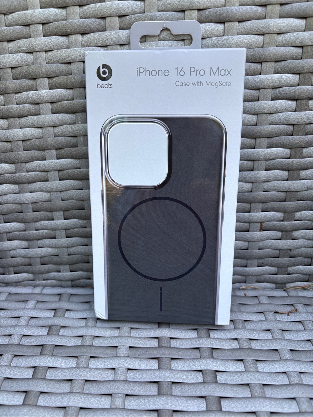 Beats by Dr. Dre Black iPhone 16 Pro Max MagSafe Phone Case